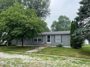 203 N High St, Silver Lake, IN 46982