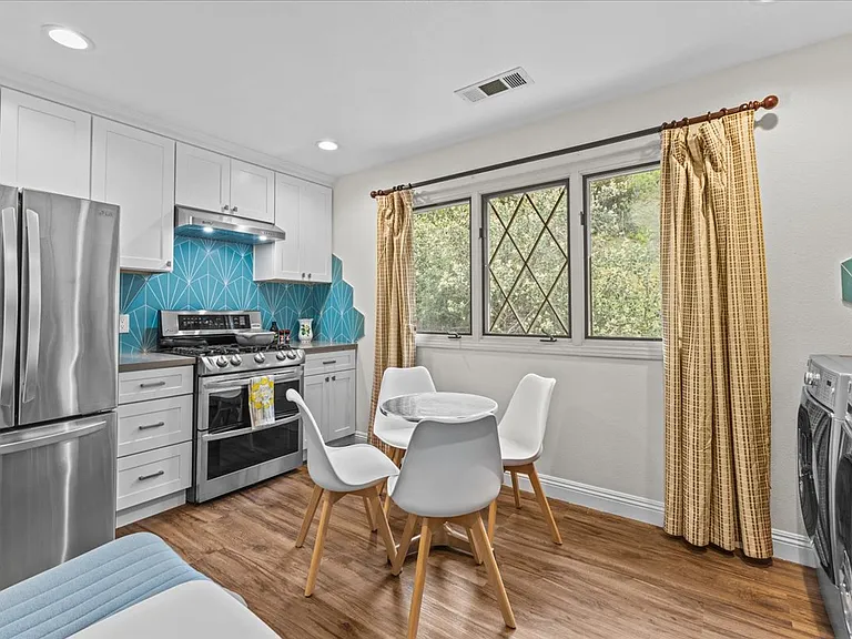 2705 Clear Creek Ln — Photo 34