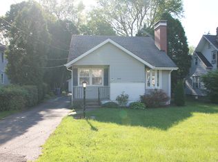 5629 Main St, Trumbull, CT 06611