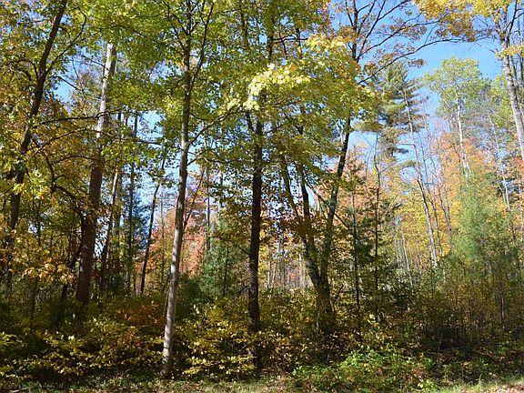 3rd image of 3 E Deer Lake Rd #E
