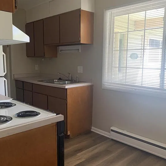 136 W Klubertanz Dr #3 — Photo 3