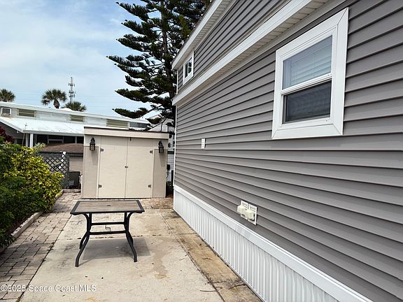 5th image of 342 Carousel Ln