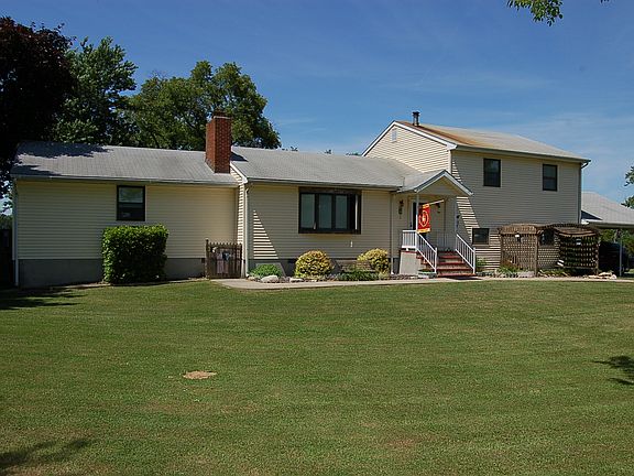 2nd image of 5060 Hayland Acres