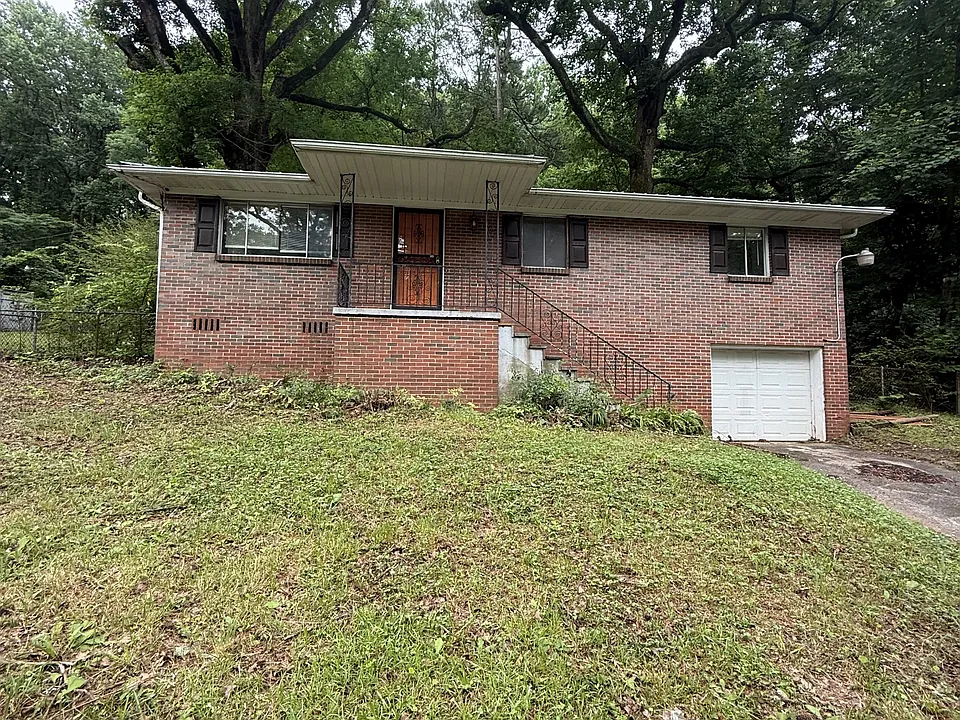 625 Lisa Ln
