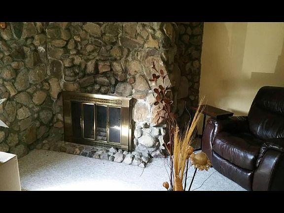 4th image of 3402-3404 Elmwood Ave #1