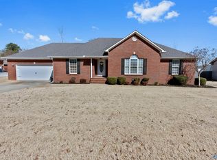 17951 Jeffery St, Athens, AL 35611
