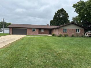 206 E 6th St, Osmond, NE 68765