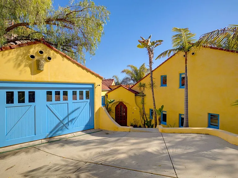 4778 Cromwell Ave — Photo 4