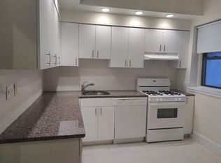 9 Naples Rd #3, Brookline, MA 02446