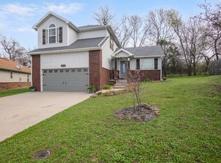 225 W Abbi Lane, Bolivar, MO 65613