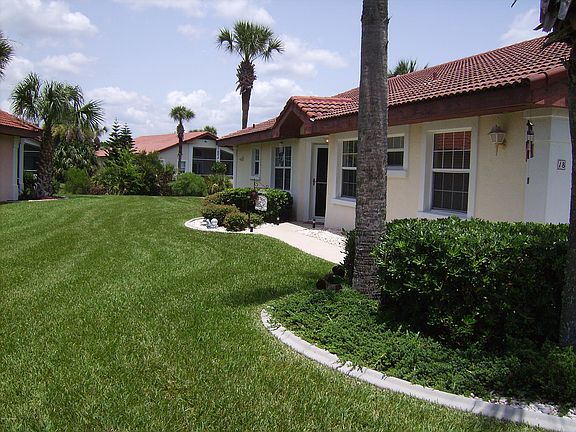 2nd image of 18 San Carlos Dr