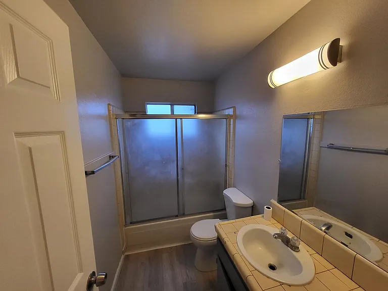 1214 E Clinton Ave #202 — Photo 9