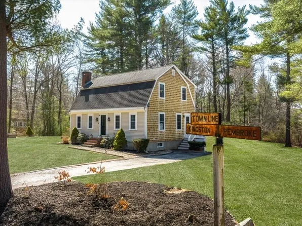 40 School St, Kingston, MA 02364