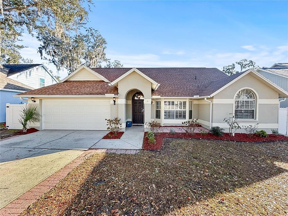 1st image of 4518 Oak River Cir