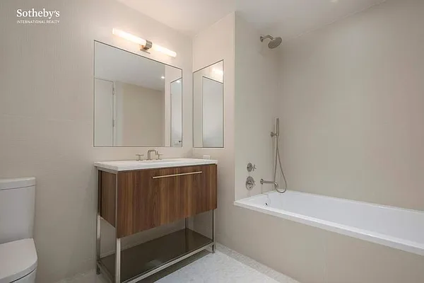 Rented by Sotheby's International Realty | media 28