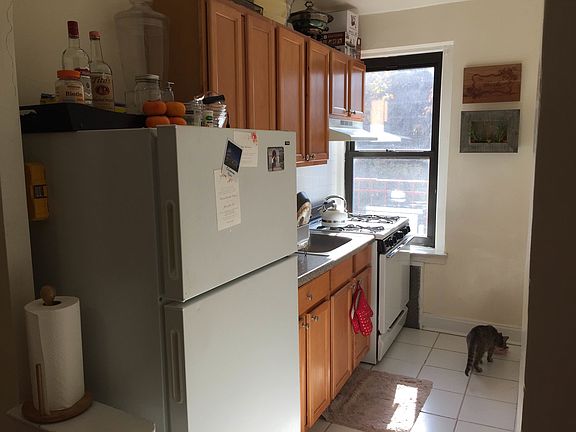 2nd image of 4915 Skillman Ave APT 3G