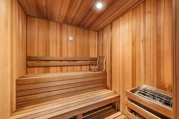 Sold by Compass | media 16