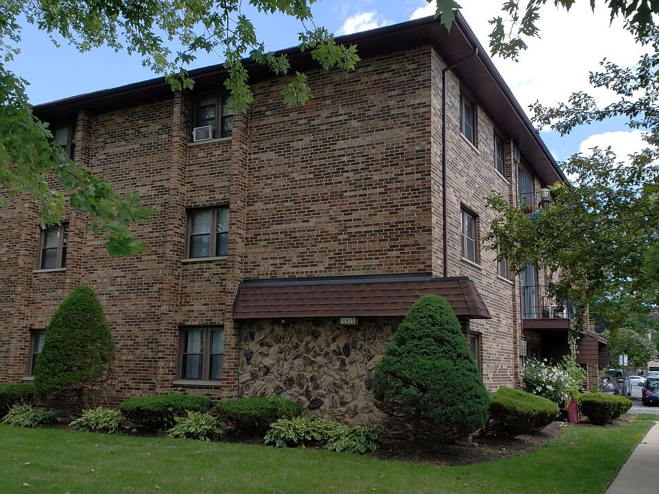 1st image of 10425 Mason Ave APT 2C