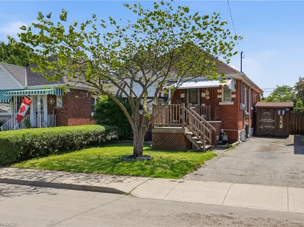 97 Tragina Ave S, Hamilton, ON L8K 2Z4