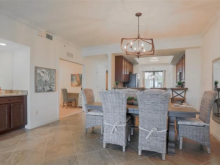 5507 Palmer Cir #105 — Photo 14
