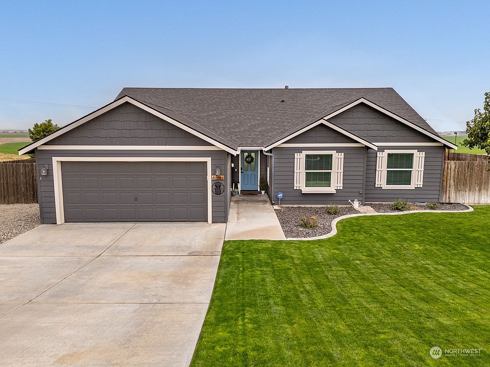 1st image of 4807 Bragueta Court