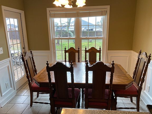 5th image of 407 Beechwood Dr