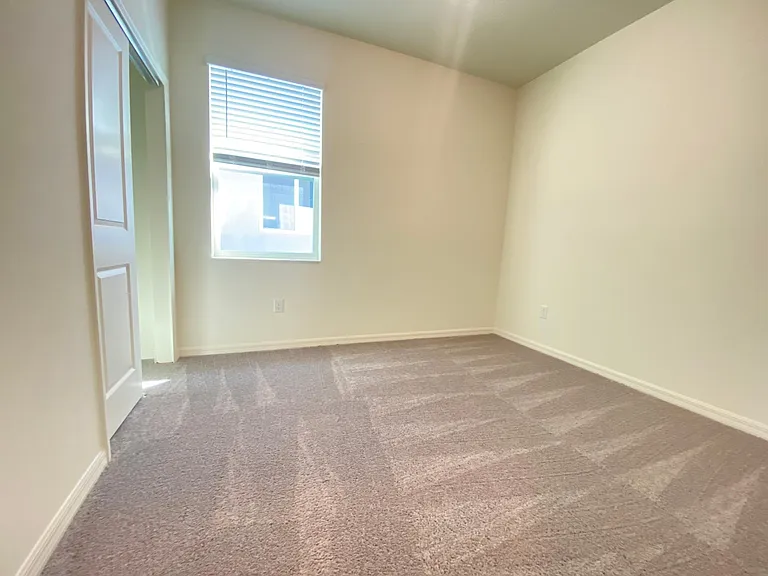 2743 Meadow Stream Way — Photo 15