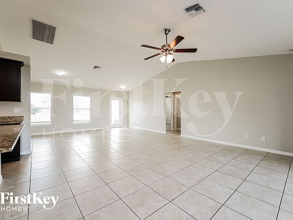 5th image of 1305 NW 11th Ter