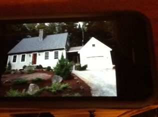 4 Shore Rd, Grantham, NH 03753