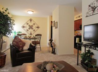 8670 Braewood Dr, Baldwinsville, NY 13027