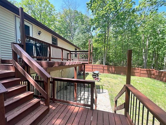 2nd image of 17 Cougar Dr