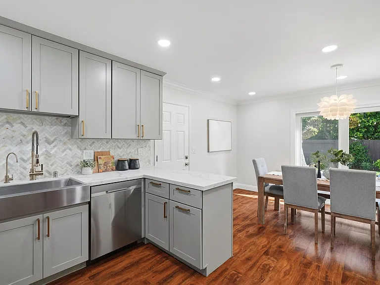 3802 W Rincon Ave — Photo 7
