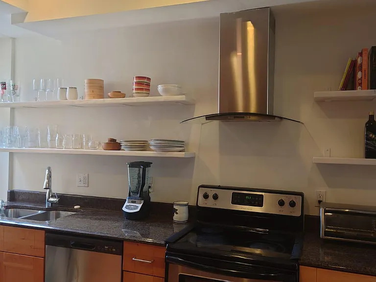 34 Rhode Island Ave NE #1 — Photo 6