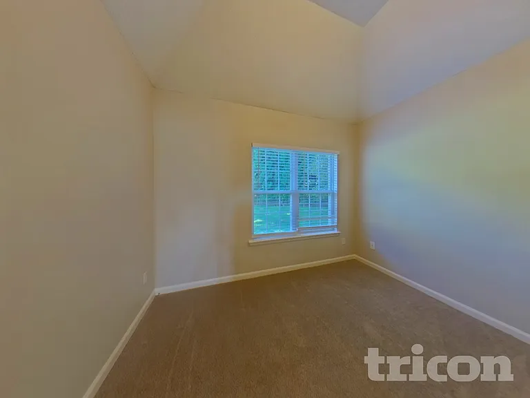 496 Birchwood Dr — Photo 16