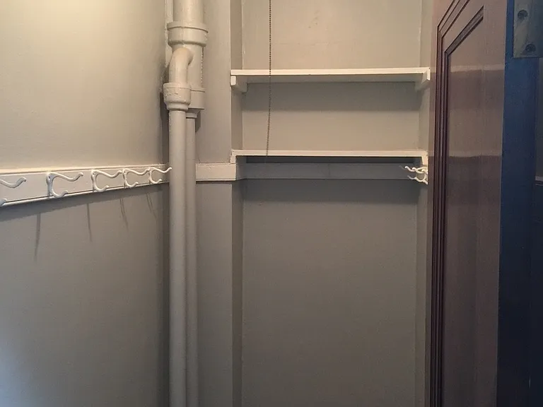 157 Lafayette St — Photo 4