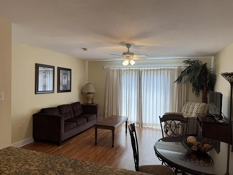 1644 Beach Blvd — Photo 8