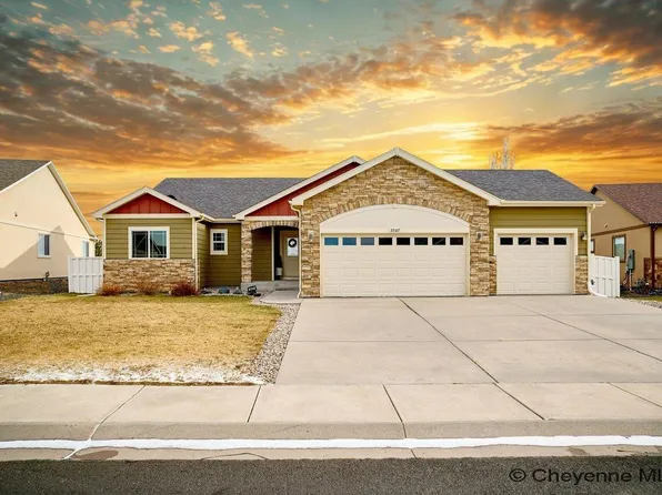 3507 Ranch View Dr, Cheyenne, WY 82001