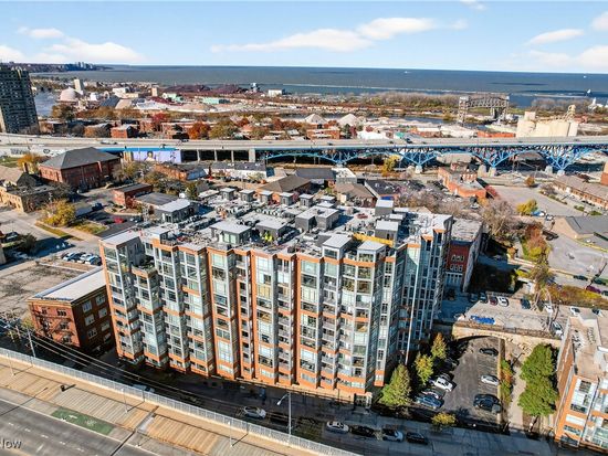 2222 Detroit Ave APT 307, Cleveland, OH 44113