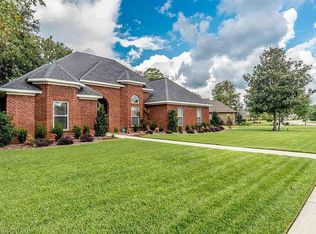 9483 Marchand Ave, Daphne, AL 36526