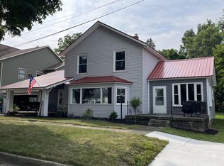 303 5th St, Lakeview, MI 48850