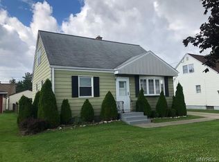 76 Canisius Ct, Depew, NY 14043