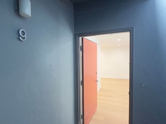 3rd image of 251 N El Camino Real APT 9