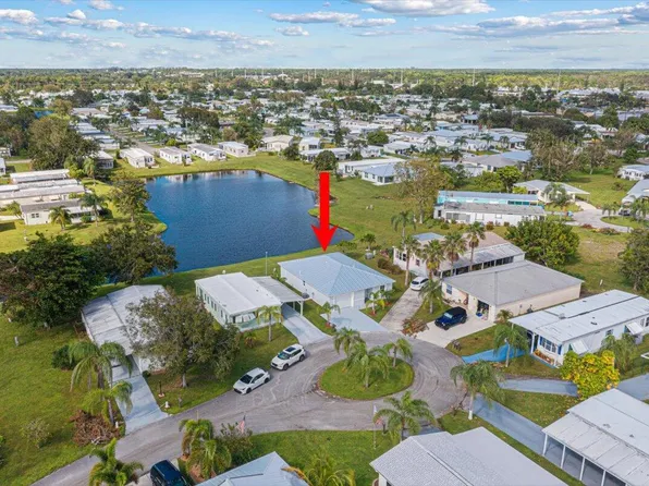 10 Juan Carlos Lane, Port St Lucie, FL 34952