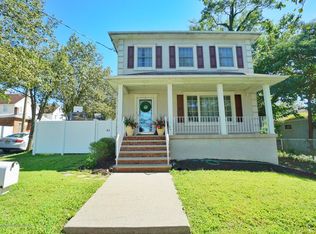 5404 Arthur Kill Rd, Staten Island, NY 10307