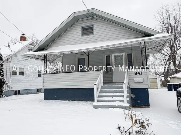841 Concord Ave, Akron, OH 44306