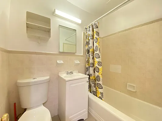 Rented by Douglas Elliman | media 13