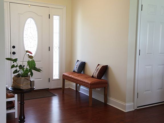 5th image of 24 Creekside Way SE