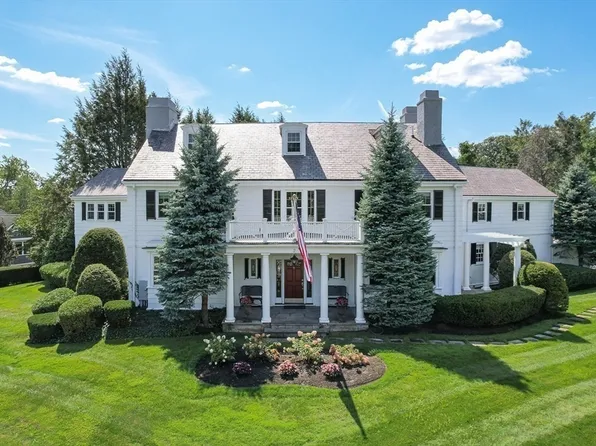 2 Everett Ave, Winchester, MA 01890