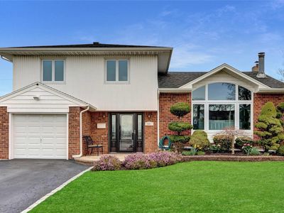641 Edgewood Drive, Westbury, NY, 11590