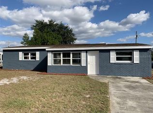 521 Thomas Ave, Frostproof, FL 33843